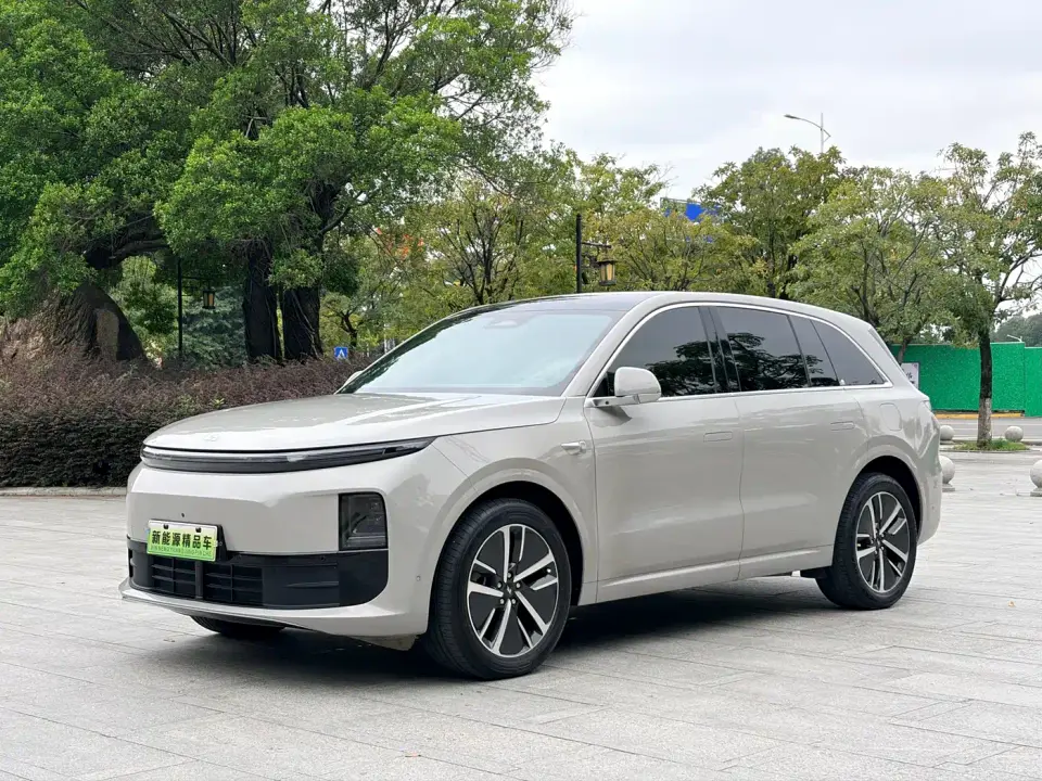 Li Auto L6 Pro 2024