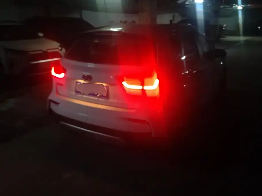 Geely Vision X3 1.5L CVT Premium 2021 — фото 3