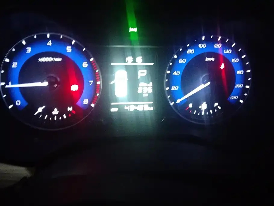 Geely Vision X3 1.5L CVT Premium 2021 — фото 14