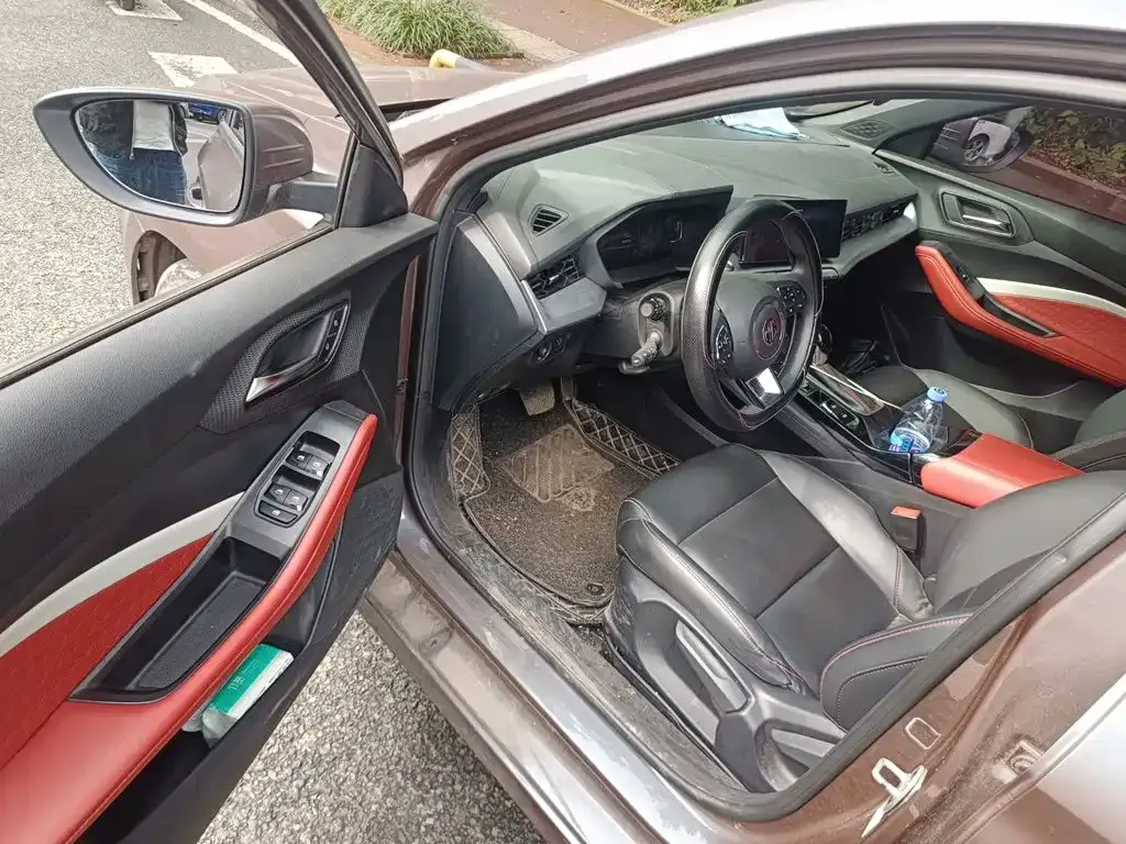 MG MG5 180DVVT CVT Youth Luxury Edition 2023 — фото 12