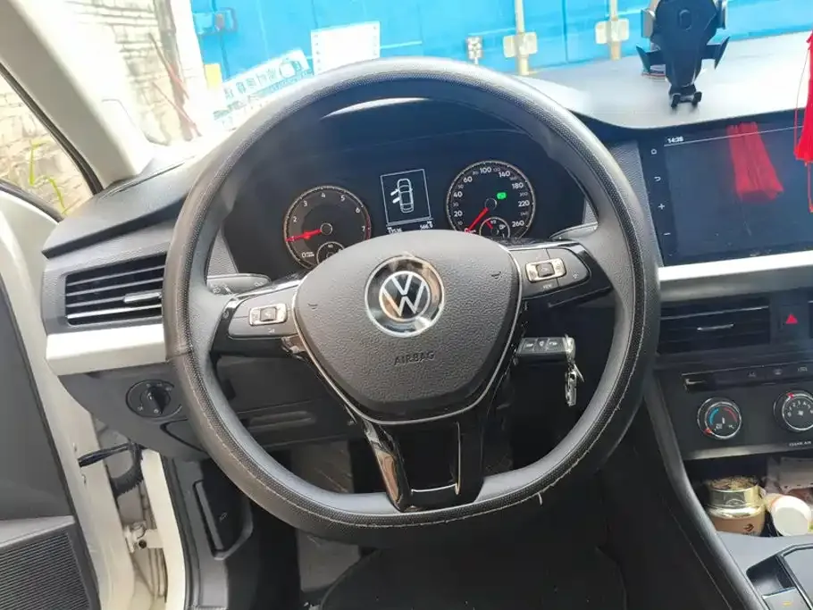 Volkswagen Lavida 1.5L Auto Trend Edition 2022 — фото 15