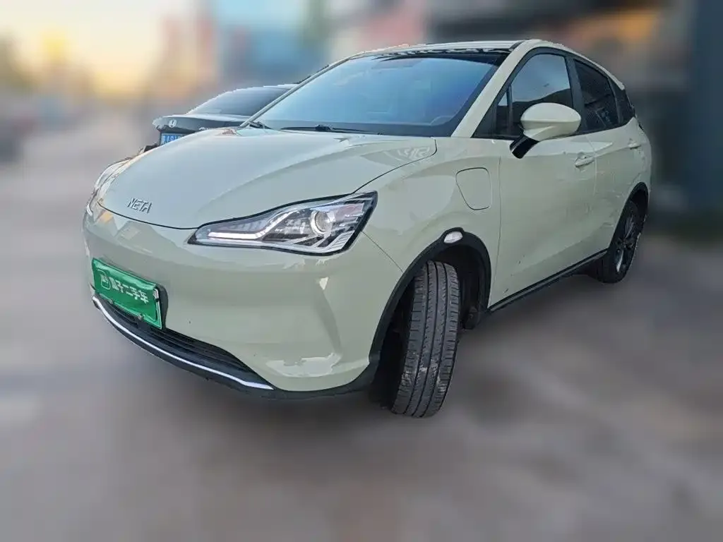 Neta Nezha V Trend 400 Lite 2022