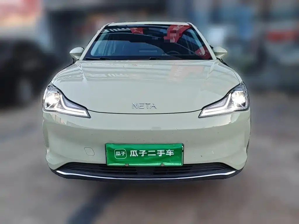 Neta Nezha V Trend 400 Lite 2022 — фото 2