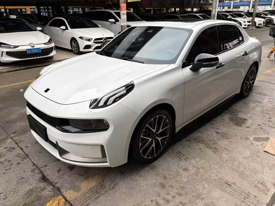 Lynk & Co 03 1.5TD DCT Jin Pro 2020