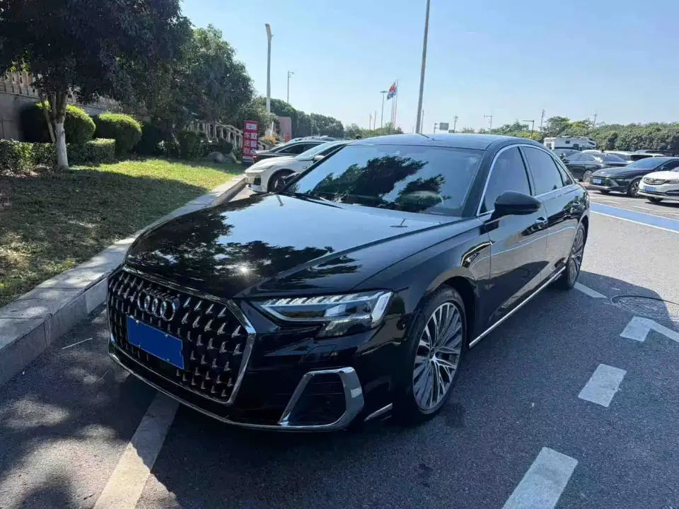 Audi A8 Model A8L 50 TFSI quattro Premium Selection 2024