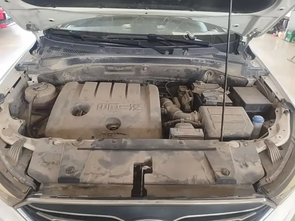 Besturn X40 1.6L Auto Luxury Type China V 2019 — фото 20