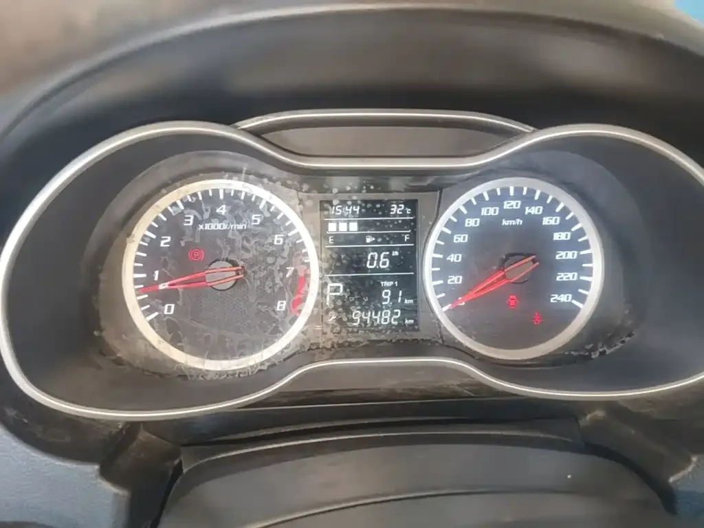 Besturn X40 1.6L Auto Luxury Type China V 2019 — фото 12