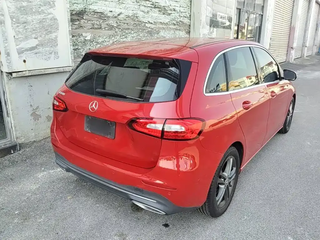 Mercedes-Benz B-Class B 180 2020 — фото 7