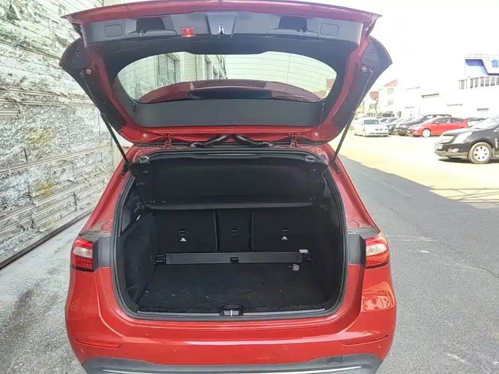 Mercedes-Benz B-Class B 180 2020 — фото 19