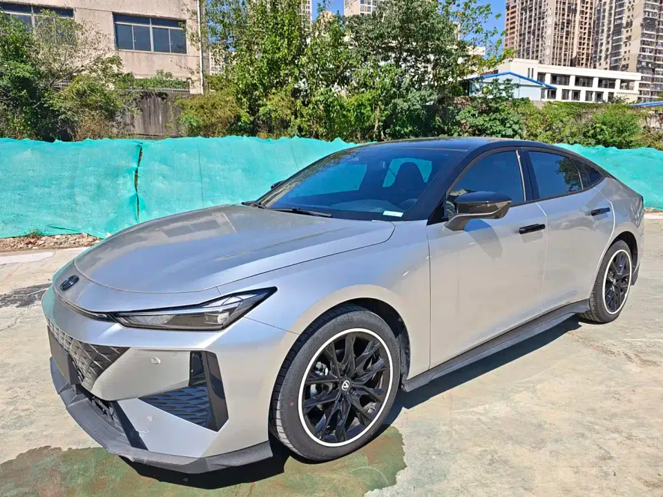 Changan UNI-V 1.5T Premium Model 2024
