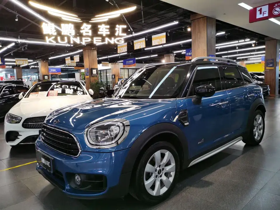 Mini COUNTRYMAN 1.5T COOPER ALL4 Classic Weekend Travel 2020