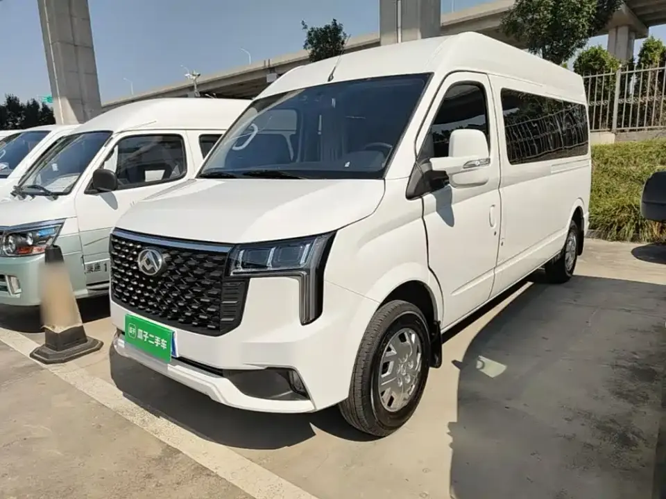 SAIC Maxus Xintu V80 PRO Aoyun 2.0T Manual Long Wheelbase Medium Roof 6/7/8/9-Seater 2025