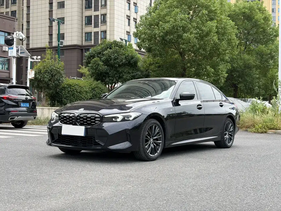 BMW 3 Series 325Li M Sport Shadowline Package 2024