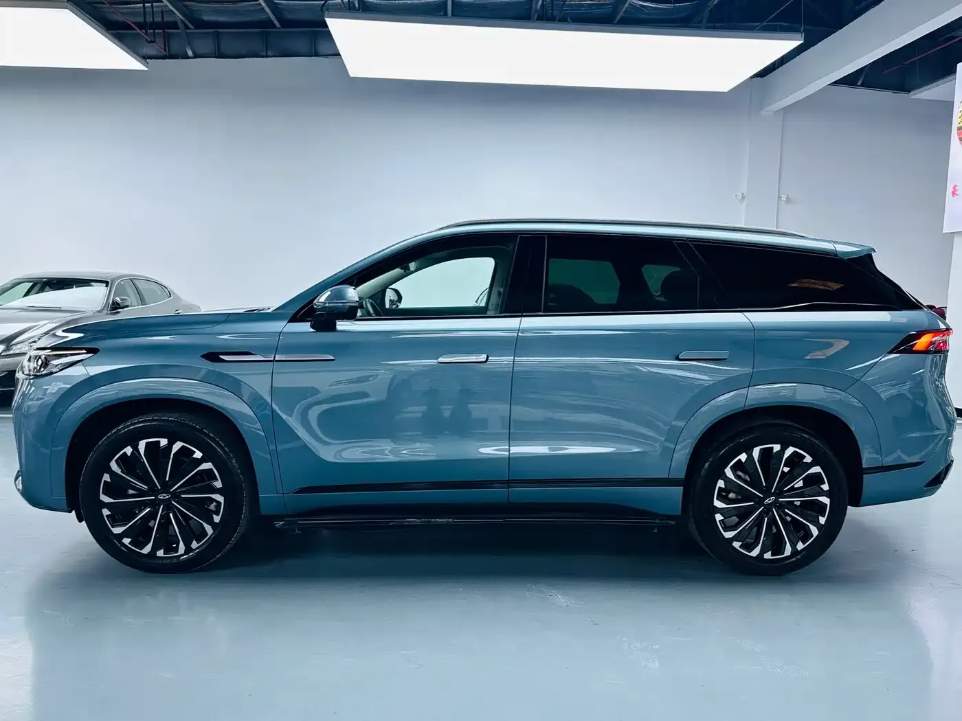 Chery Tiggo 9 2.0T DCT 2WD Luxury 5-Seater 2023 — фото 12