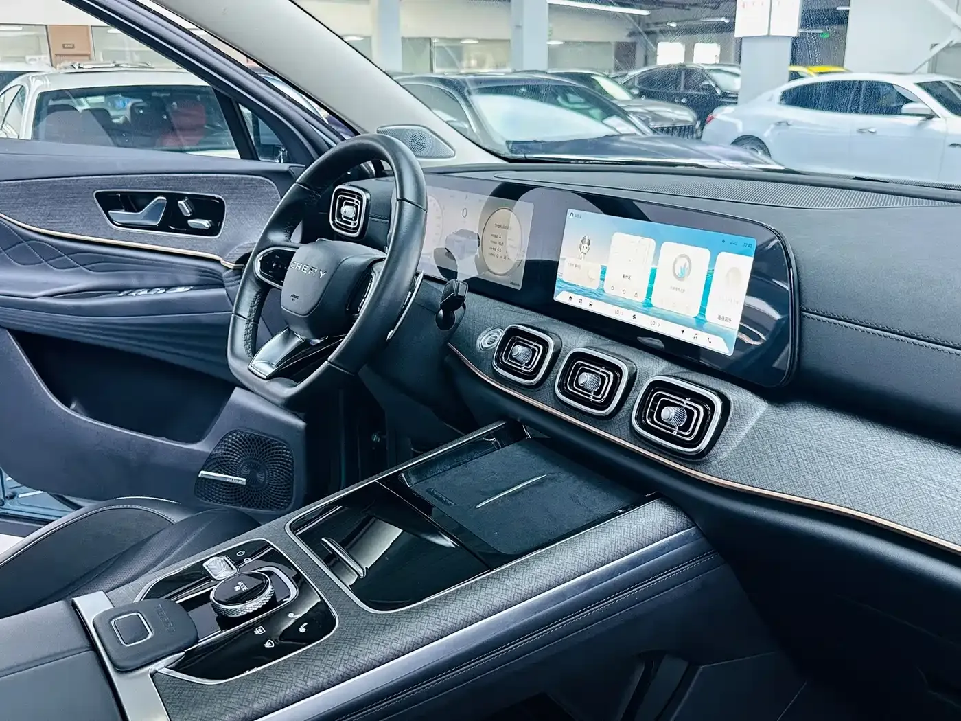 Chery Tiggo 9 2.0T DCT 2WD Luxury 5-Seater 2023 — фото 7
