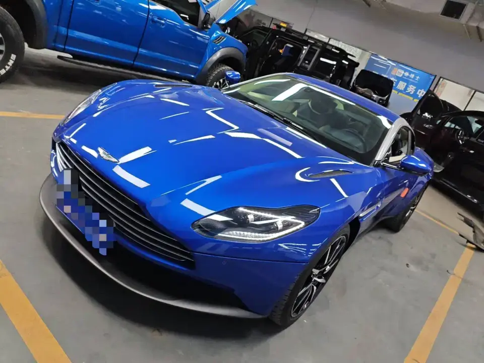 Aston Martin DB11 Model 4.0T V8 Coupe 2020