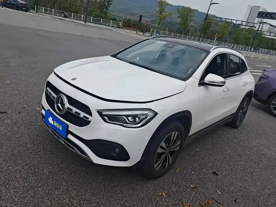 Mercedes-Benz GLA-Class Facelift GLA 200 2022