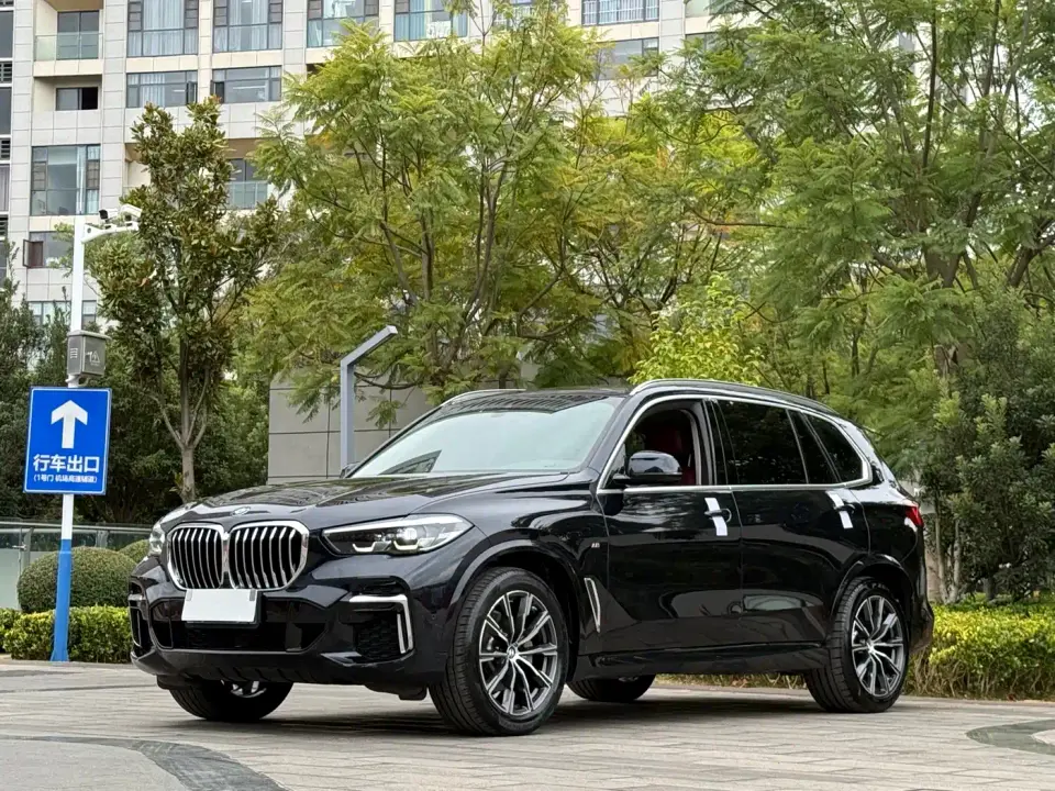 BMW X5 Facelift xDrive 30Li M Sport Package 2023