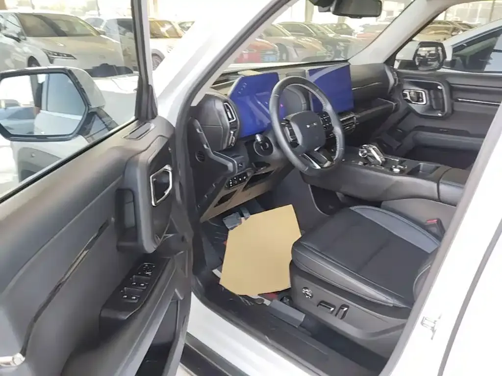 Haval Second-Generation Big Dog New Energy DHT-PHEV 105km Trendy Electric Edition Plus 2023 — фото 16