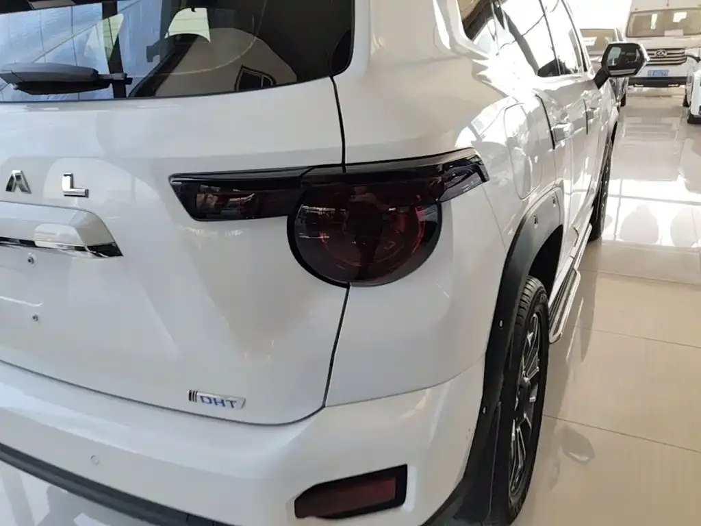 Haval Second-Generation Big Dog New Energy DHT-PHEV 105km Trendy Electric Edition Plus 2023 — фото 8