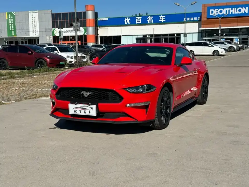 Ford Mustang 2.3L EcoBoost 2020
