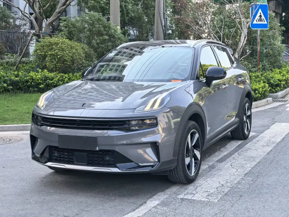 Lynk & Co 06 1.5T Power Pro 2021
