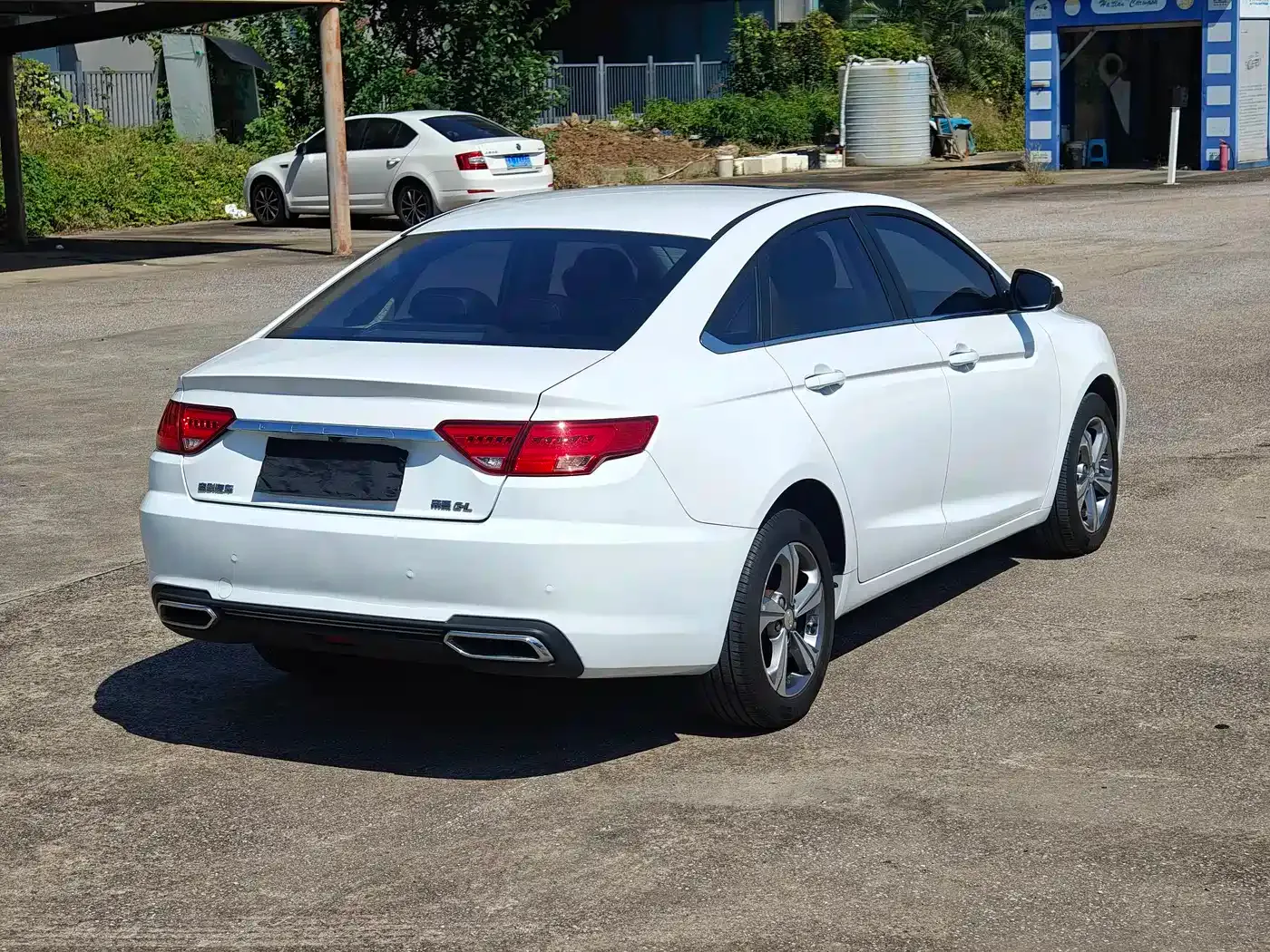 Geely Emgrand GL 1.4T CVT Elite Zhixiang Edition 2020 — фото 3