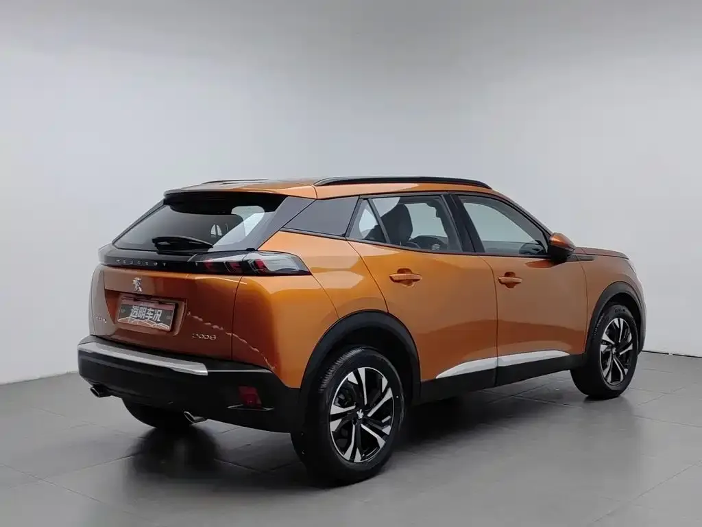 Peugeot 2008 230THP THE ONE 2022 — фото 2