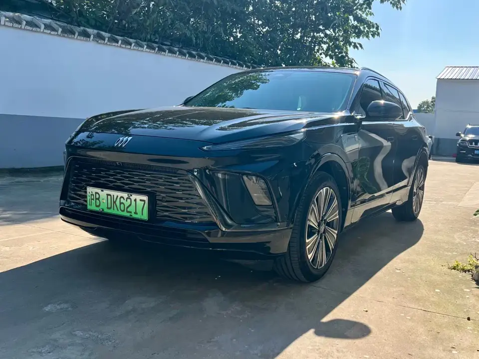 Buick E5 Premium Standard Range Edition 2023