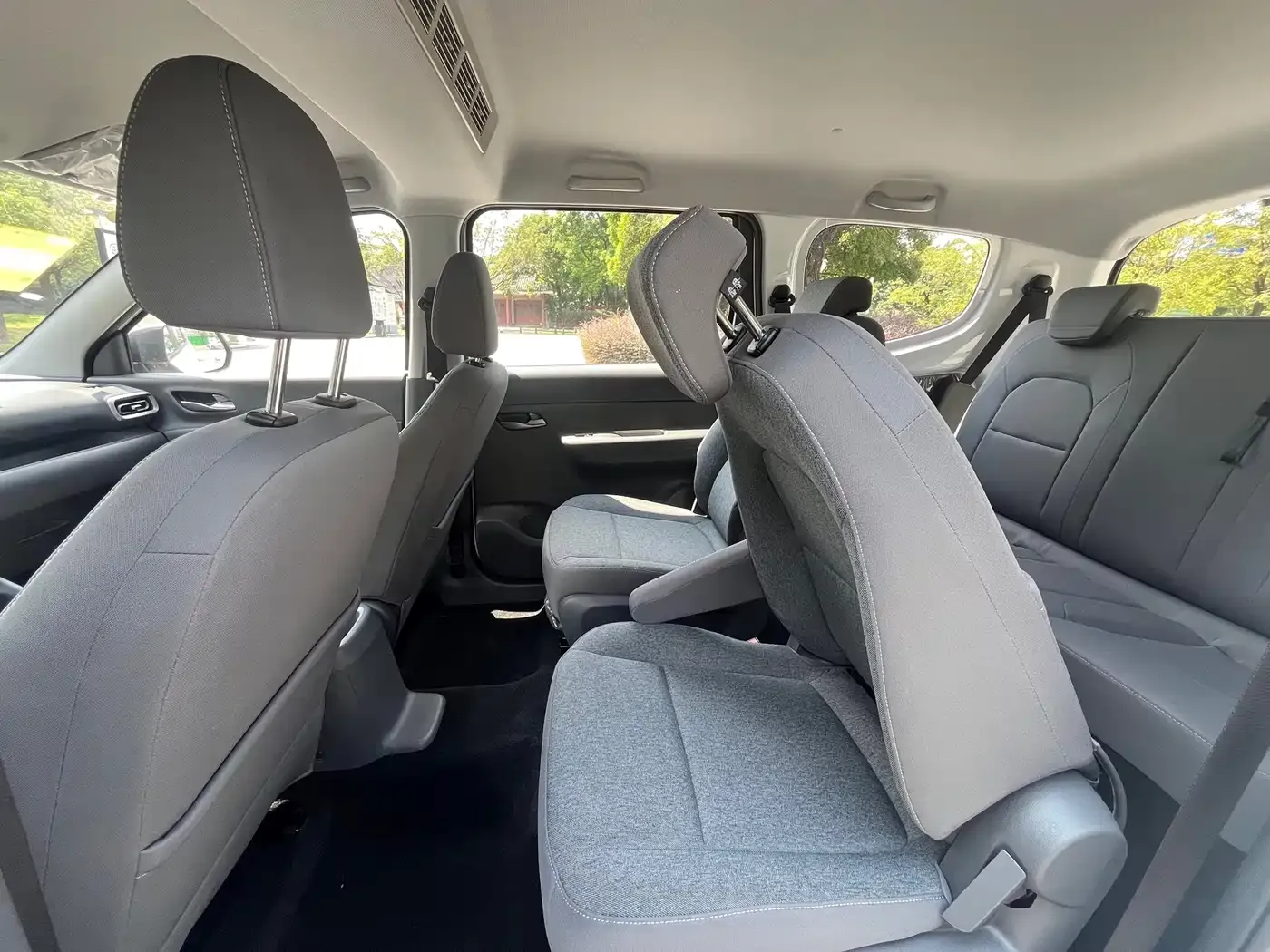 Wuling Motors Wuling Hongguang New Energy Model Range Extender Hybrid 50KM Standard 2025 — фото 9