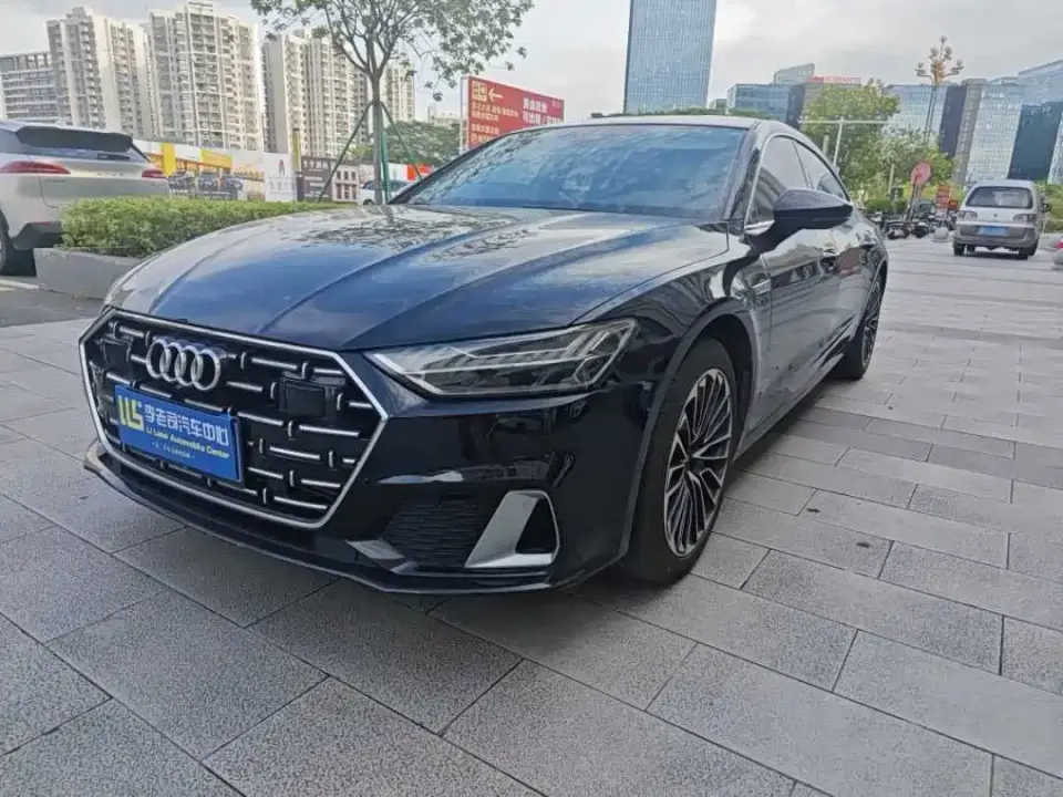 Audi A7L 45 TFSI Luxury 2024