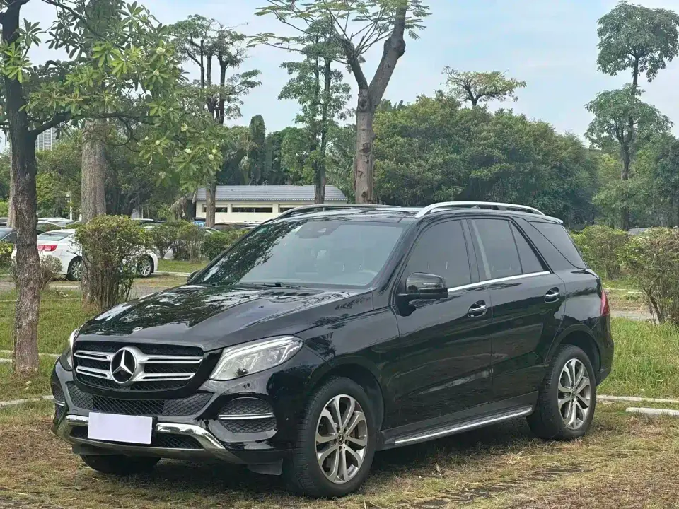 Mercedes-Benz GLE-Class GLE 400 4MATIC Ultimate Edition 2019