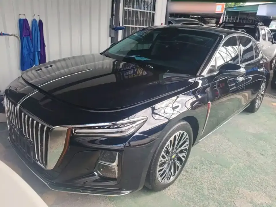 Hongqi H5 2.0T Automatic Smart Connect Flag Smooth Edition 2024