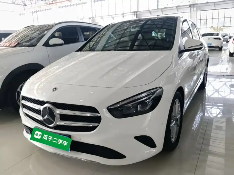 Mercedes-Benz B-Class Facelift B 200 Fashion 2022