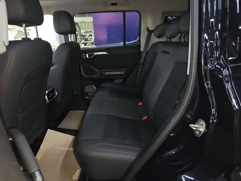 Jetour Traveler 2.0T 4WD Cross PRO Entertainment Edition 2025 — фото 17
