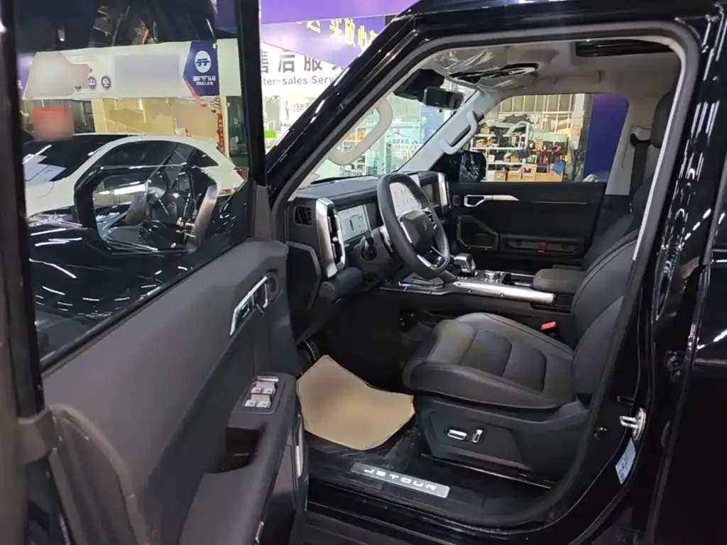 Jetour Traveler 2.0T 4WD Cross PRO Entertainment Edition 2025 — фото 16