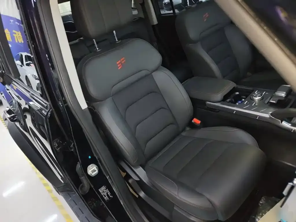 Jetour Traveler 2.0T 4WD Cross PRO Entertainment Edition 2025 — фото 25