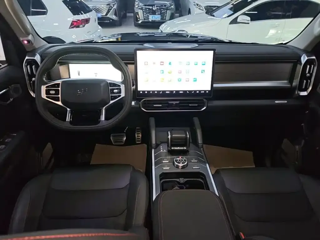 Jetour Traveler 2.0T 4WD Cross PRO Entertainment Edition 2025 — фото 10
