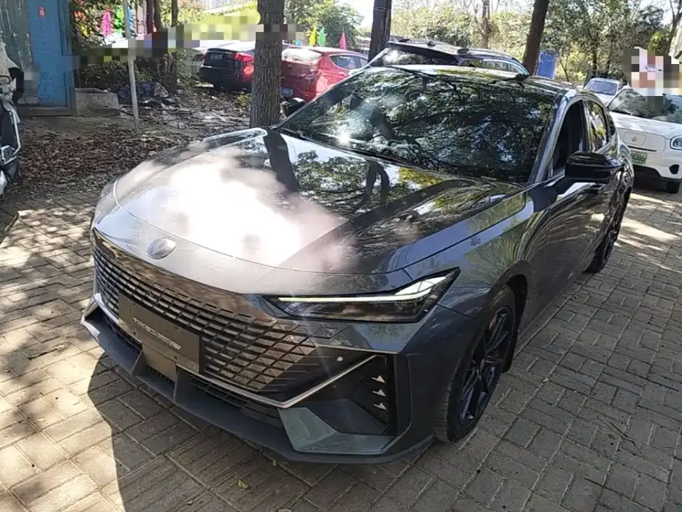 Changan UNI-V 1.5T Premium Model 2022