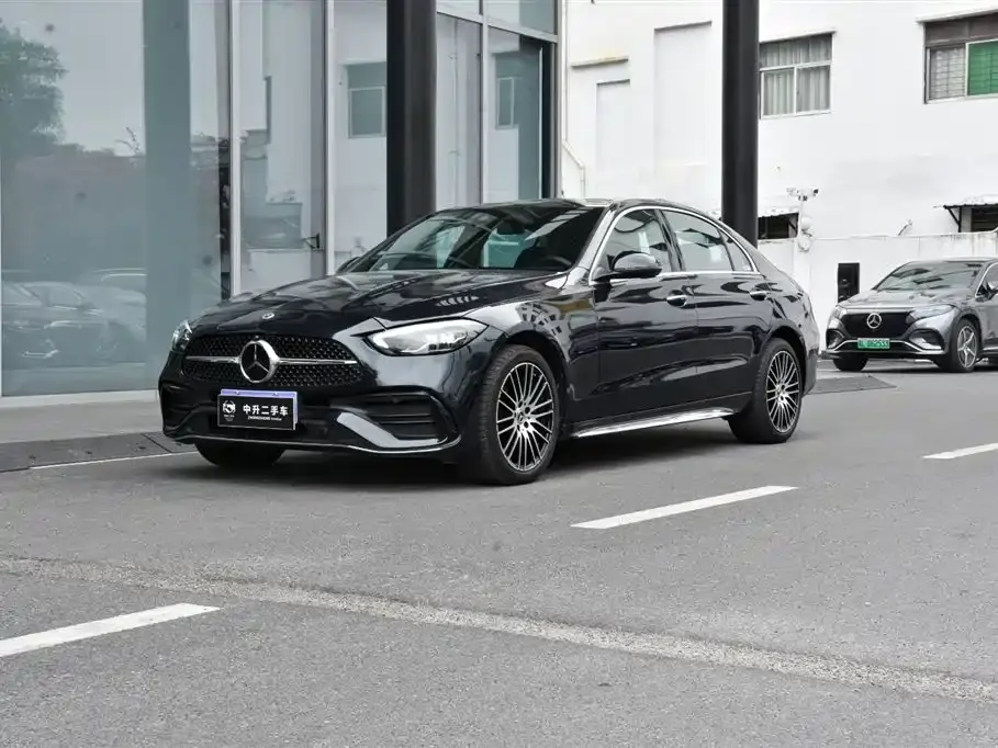Mercedes-Benz C-Class C 260 L Sport 2025