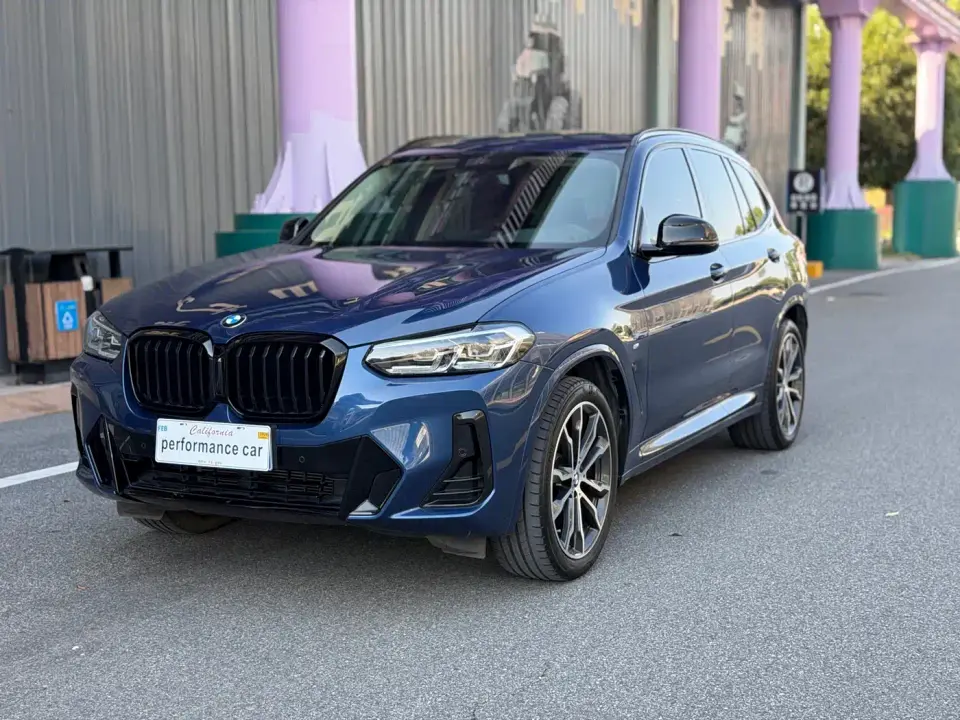 BMW X3 xDrive30i Leading M Night Package 2022