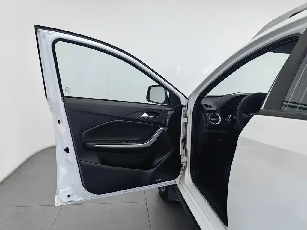 Chery Tiggo 3x 1.5L Automatic Elite 2019 — фото 8
