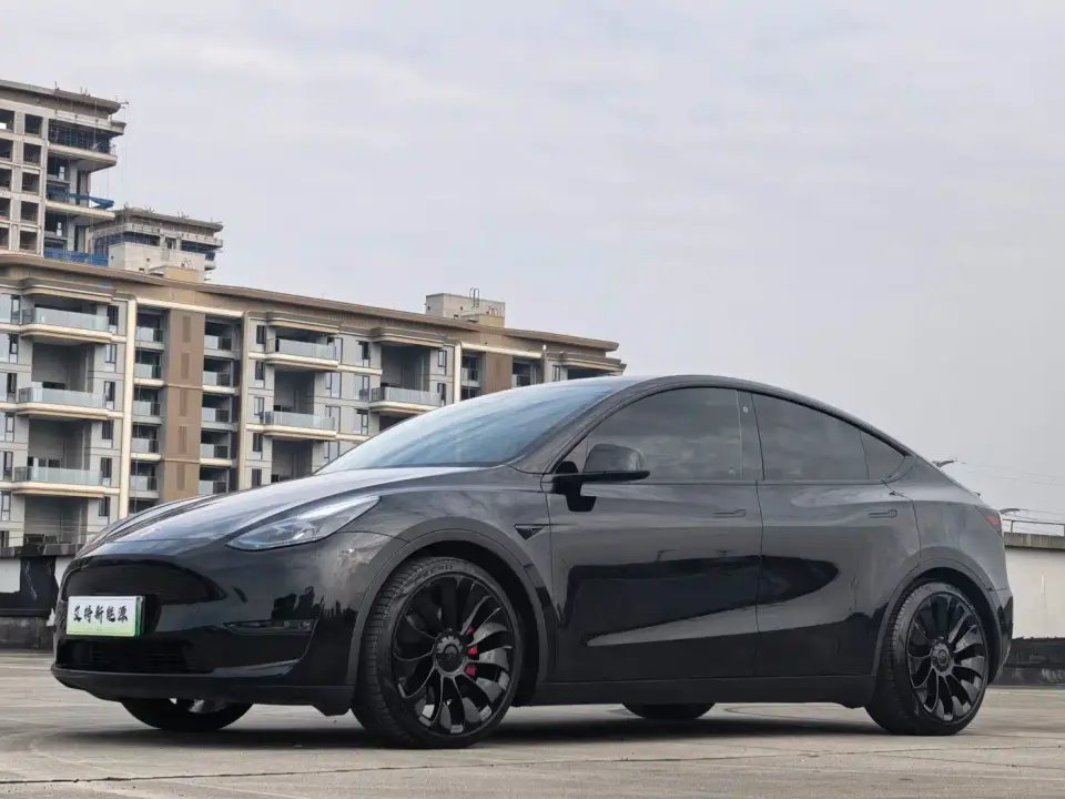 Tesla Model Y Performance High-Performance All-Wheel Drive Version 2023