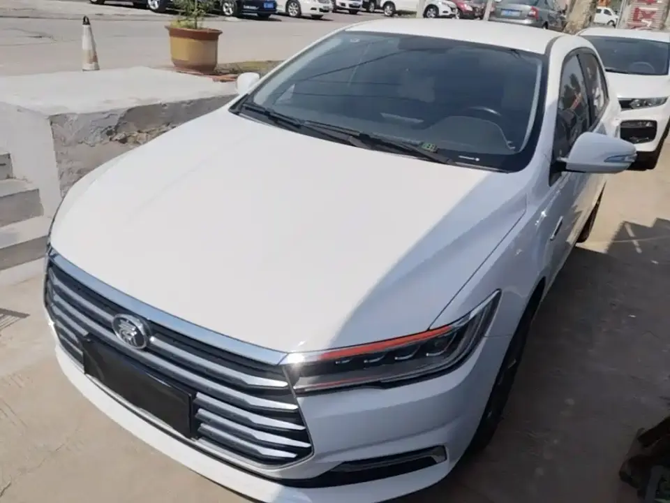 BYD Qin 1.5L Automatic Luxury Edition 2019