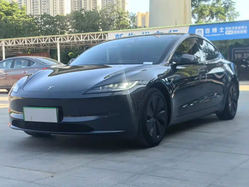 Tesla Model 3 Rear-Wheel Drive 2024