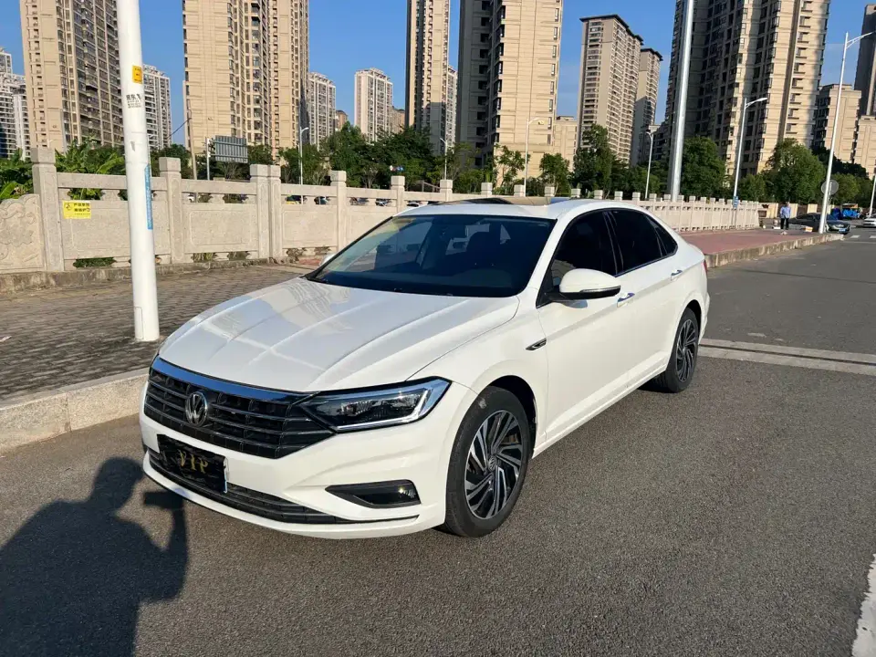 Volkswagen Sagitar 280TSI DSG Surpassing Edition 2021