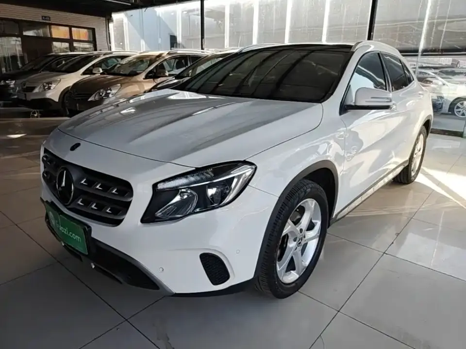 Mercedes-Benz GLA-Class GLA 200 Dynamic 2019