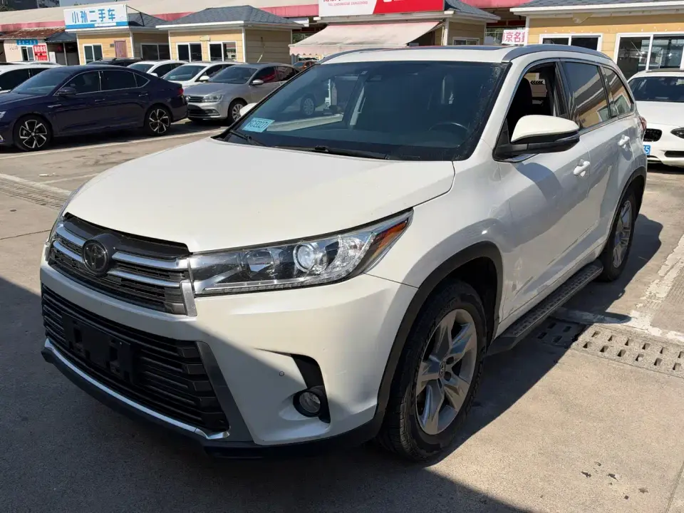 Toyota Highlander 2.0T 4WD Premium 7-seater China VI 2020
