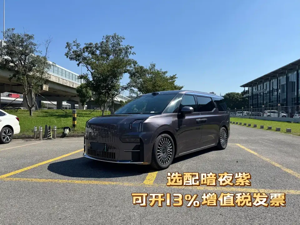 Zeekr 009 7-Seat Aisle AWD Version 108kWh 2025