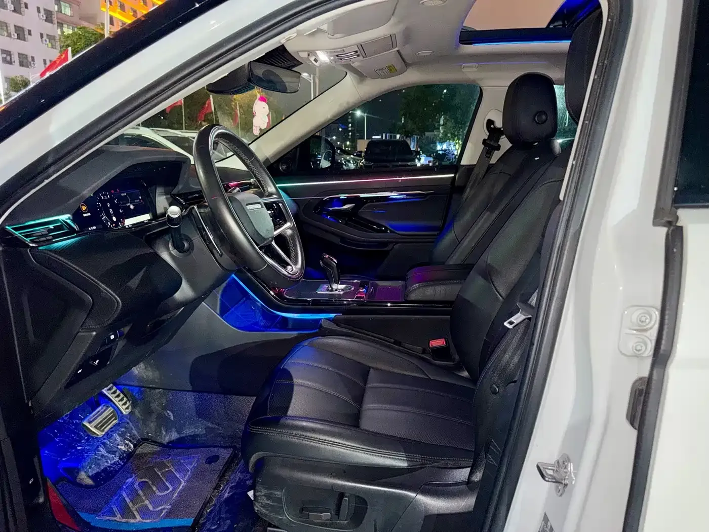 Land Rover Range Rover Evoque Range Rover Evoque L 200PS R-Dynamic Standard Elite Edition 2022 — фото 4